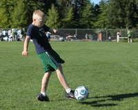 2442 VISC-Seattle Sounders autographs 082310
