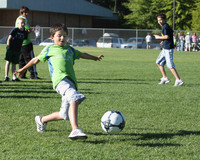 2470 VISC-Seattle Sounders autographs 082310