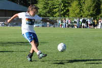 2475 VISC-Seattle Sounders autographs 082310