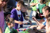 2757 VISC-Seattle Sounders autographs 082310